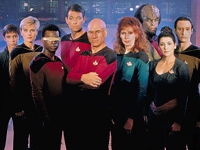 Die Enterprise-Crew in der ersten Staffel.