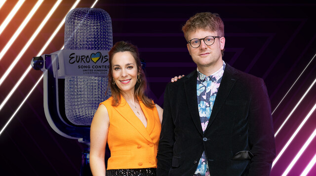 Alina Stiegler (l.) und Stefan Spiegel moderieren "Alles Eurovision"