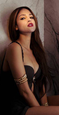Eiza Gonzalez verkörpert Schlangentänzerin Santanico Pandemonium.