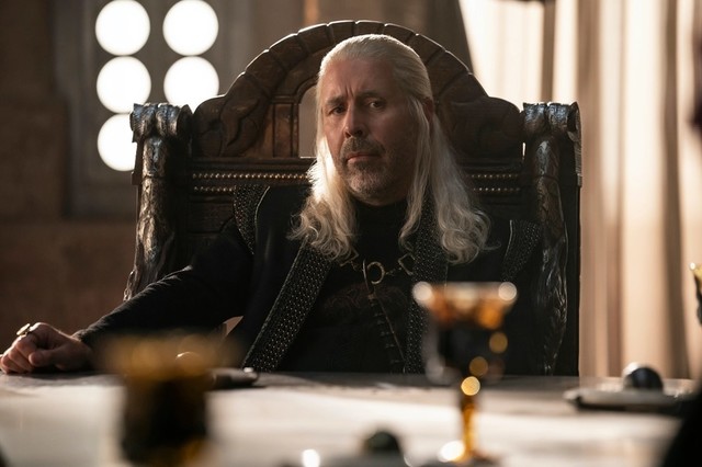 Paddy Considine als King Viserys Targaryen