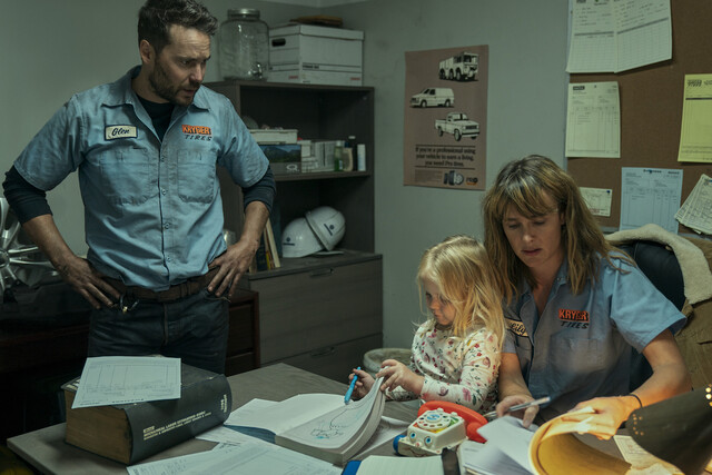 Steht hier noch kurz vor dem Desaster: Autoschrauber Glen Kryger (Taylor Kitsch) mit Familie.