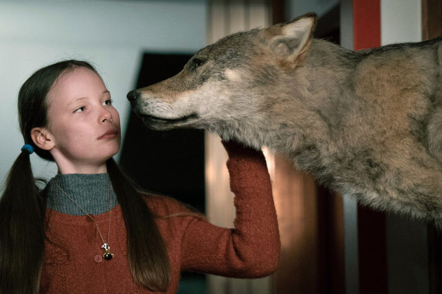 Die mit dem Wolf spricht: Alma (Laeni Geiseler)