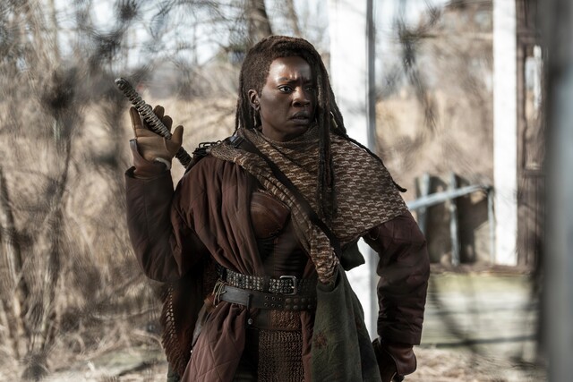 Das Schwert immer griffbereit: Michonne (Danai Gurira) auf ihrer gefahrvollen Reise in Richtung Rick