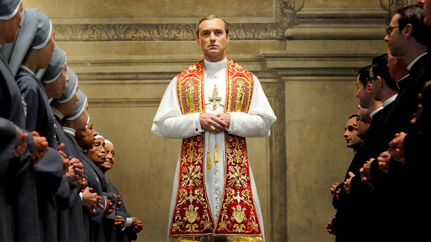 Jude Law als Lenny Belardo alias Papst Pius XIII.