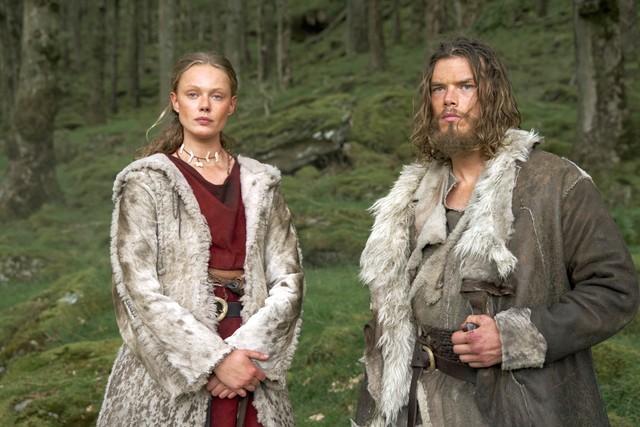 Freydis (Frida Gustavsson) und Leif (Sam Corlett) in "Vikings: Valhalla"